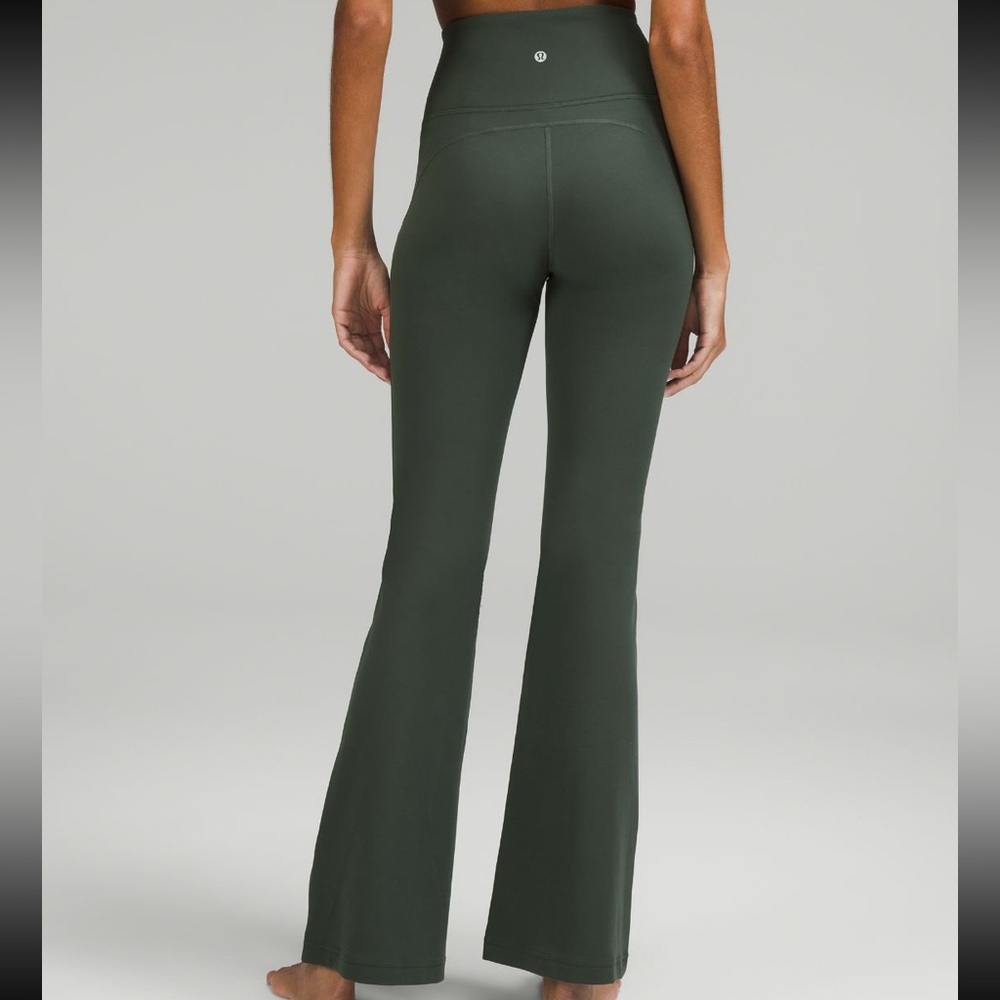 Lululemon Groove Super-High-Rise Flared Pant *Nulu Smoked Spruce